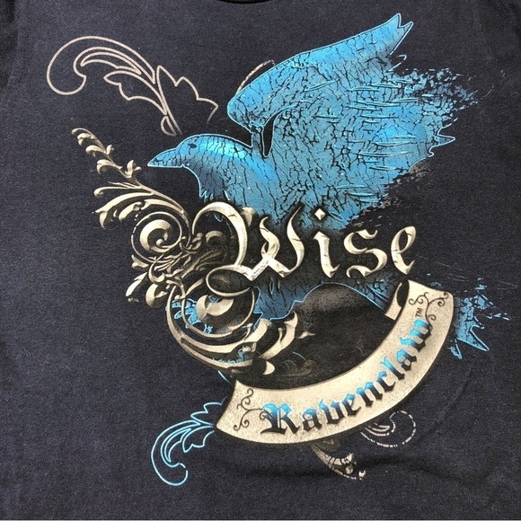 Universal Studios Wizarding World Blue Ravenclaw Short Sleeve Tee T-shirt Size S - Picture 5 of 7